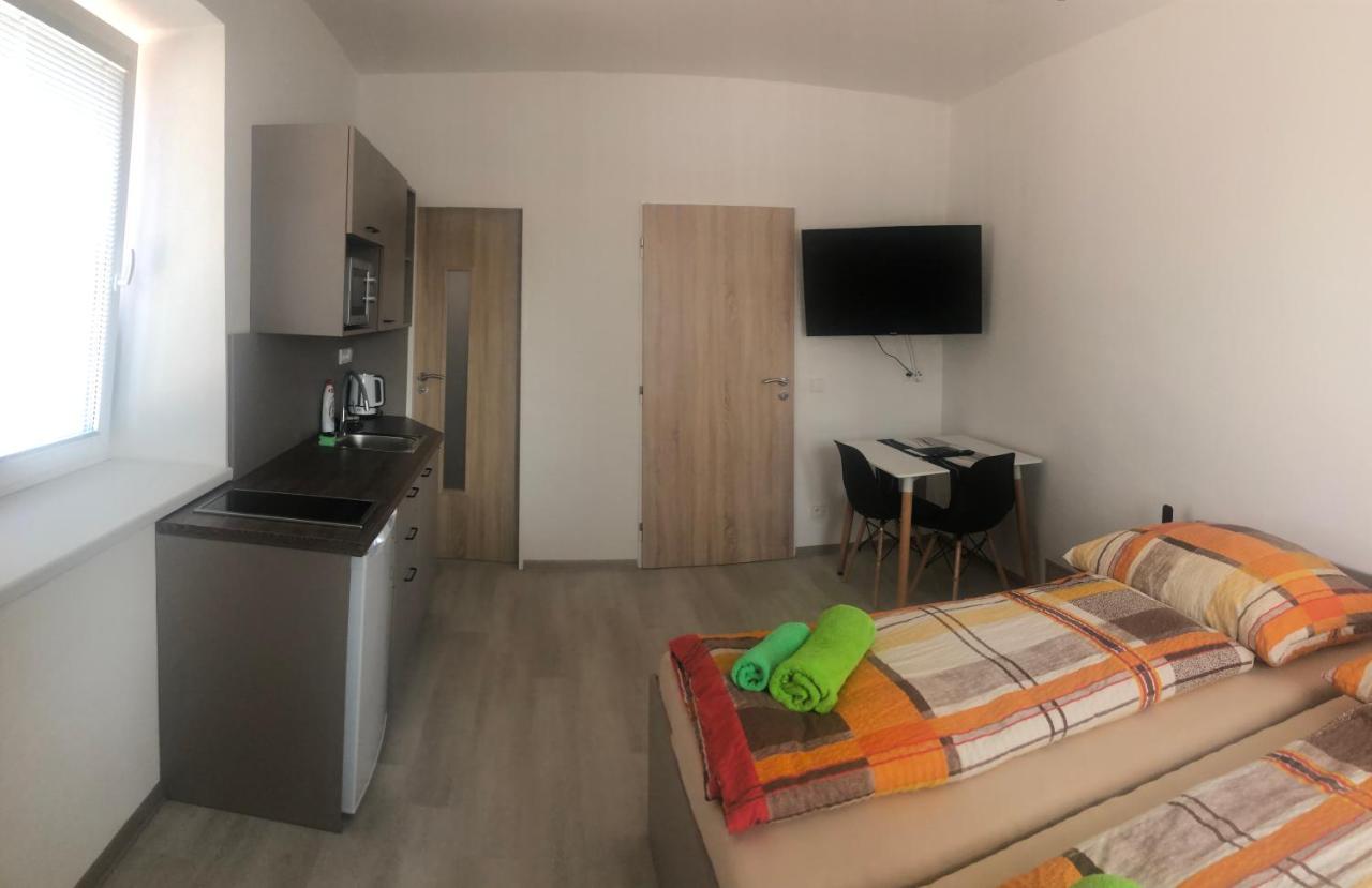 Apartmany U Stadionu Šumperk Zewnętrze zdjęcie